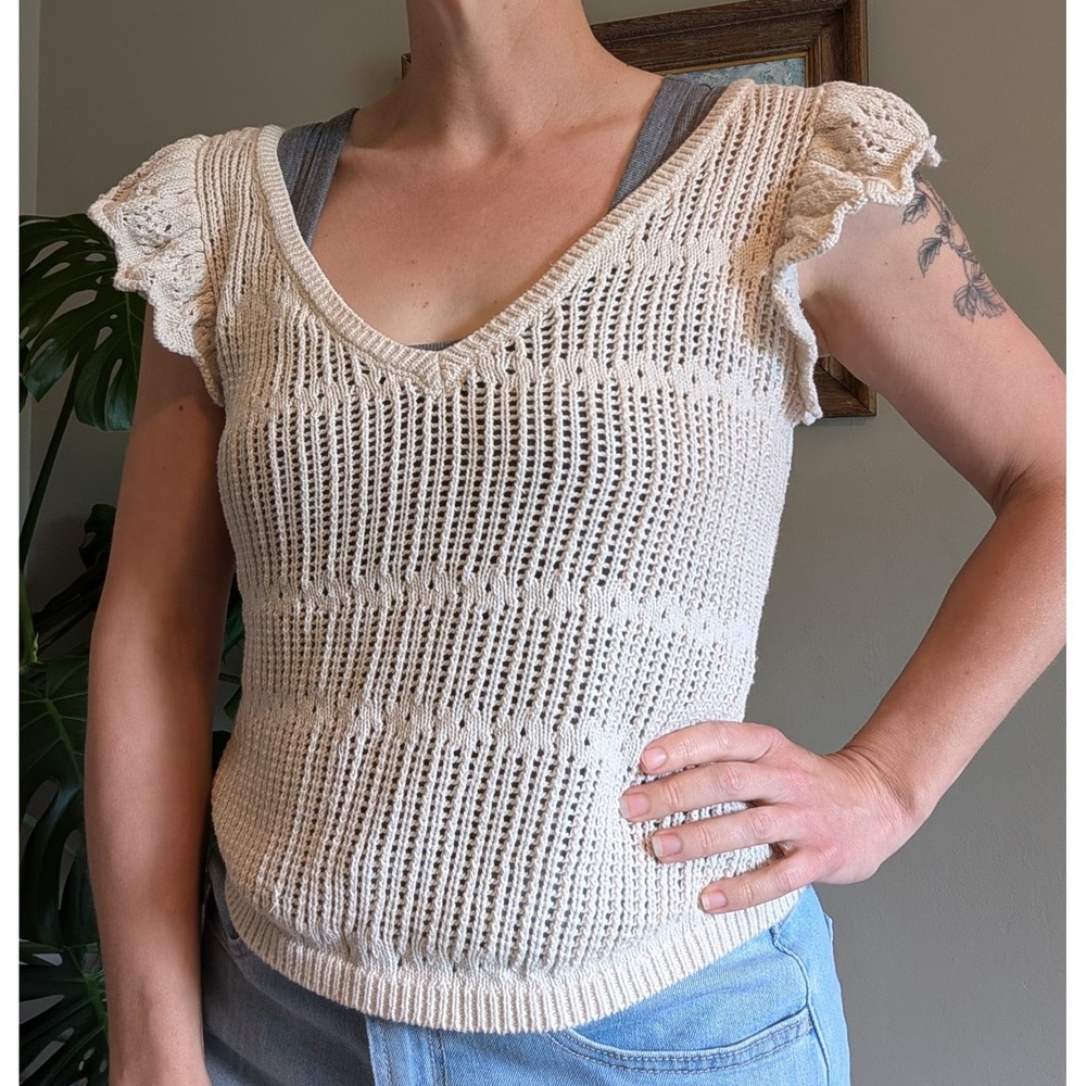 Melrose and Market Boho Crochet Knit‎ Ruffle Flutter Sleeve Cream Top Small